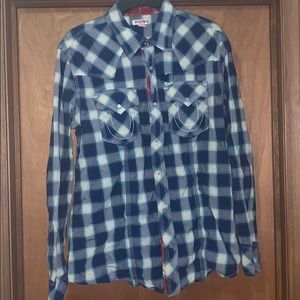 Men’s True Religion shirt!